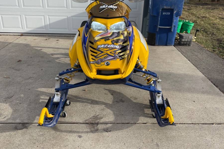 2007 Ski Doo MXZ XRS 800 - Image 6