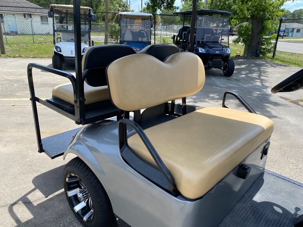 2014 E-Z-GO TXT Electric - Image 2