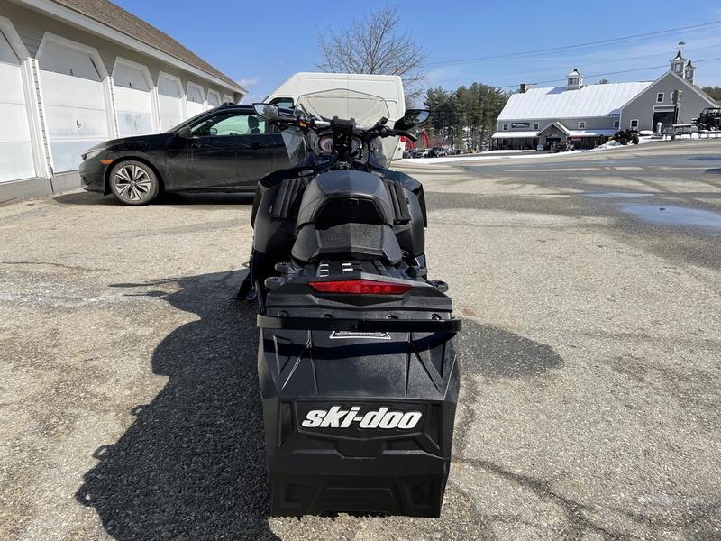 2017 Ski-Doo Renegade® Enduro ROTAX® 1200 4-TEC Ice Ripper XT - Image 4