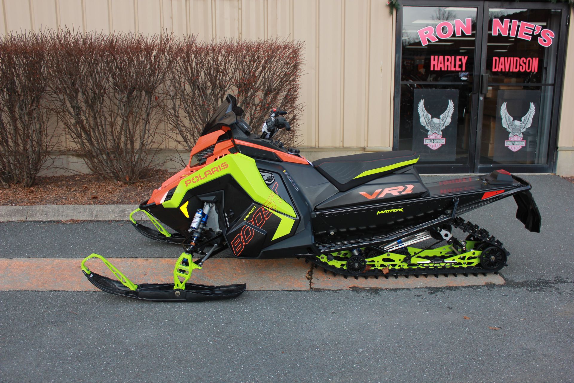 New 2023 POLARIS 2023 PATRIOT BOOST INDY VR1 137 - Image 2