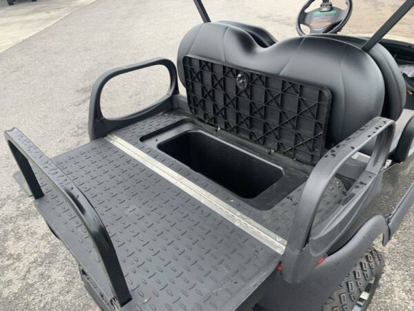 2022 Club Car® Golf Cart Villager 4 Electric - Image 7