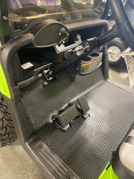 2019 E-Z-GO Freedom® RXV® 2+2 (PTV) Electric - Image 5