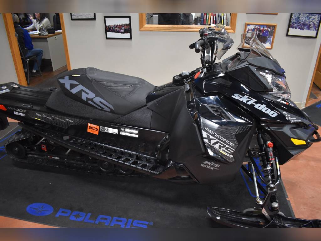 Renegade X-RS 800R E-TEC ES w/ Adj. pkg, Ice Cobra 1. - Image 6