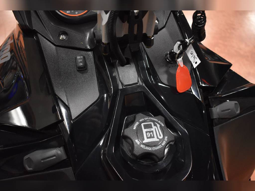 Renegade X-RS 800R E-TEC ES w/ Adj. pkg, Ice Cobra 1. - Image 12