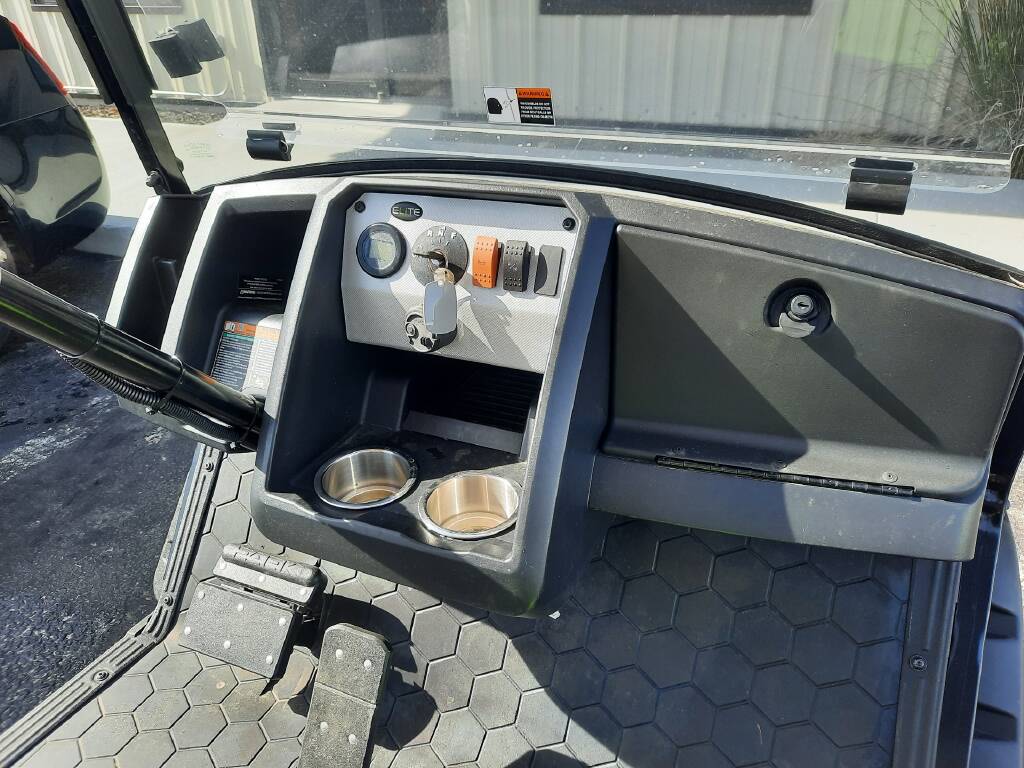 Used 2022 EZ-Go Express S4 ELiTE 2.0 Golf Cart - Image 6