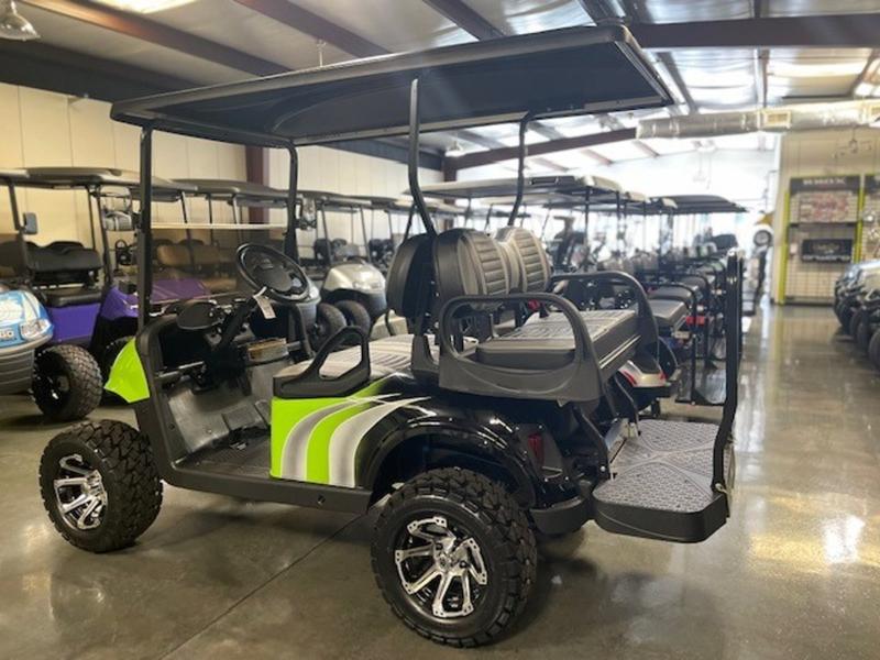 2019 E-Z-GO Freedom® RXV® 2+2 (PTV) Electric - Image 6