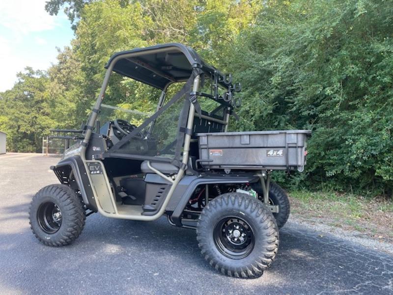 2022 American LandMaster® EV 4X4 Camo - Image 4