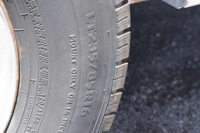 2006 Adam 7302 3 Horse Trailer - Image 18