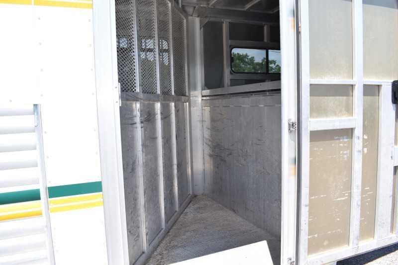 2006 Adam 7302 3 Horse Trailer - Image 14