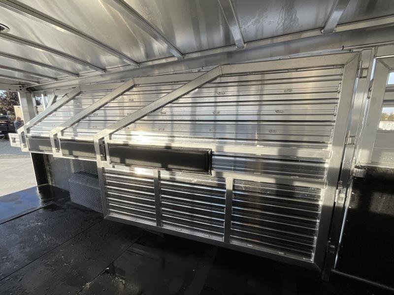 NEW 2024 Elite Trailers 5 Horse Stock Combo BP Horse Trailer - Image 20